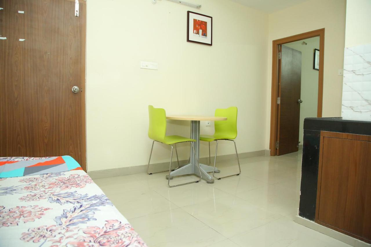 Skyview Suites Hyderabad Exterior foto